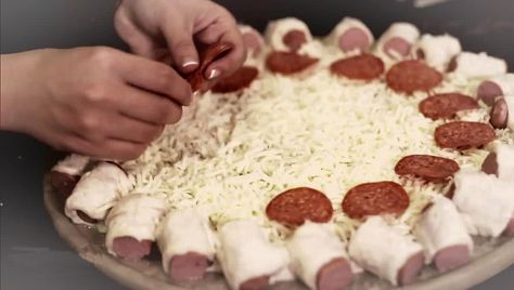 Hot Dog Pizza