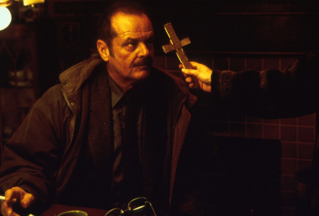 Jerry Black (Jack Nicholson) schwört den Eltern der kleinen Jenny Larson, den Mörder ihrer Tochter zu finden ... - Bildquelle: Warner Bros.