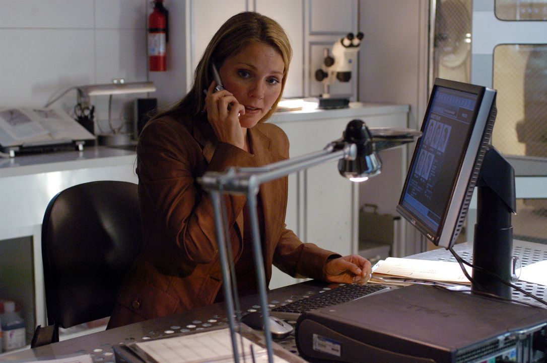 Mit ihrem Wissen, versucht Dr. Natalie Durant (Kelli Williams) einen außergewöhnlichen medizinischen Fall zu lösen ... - Bildquelle: CBS Television