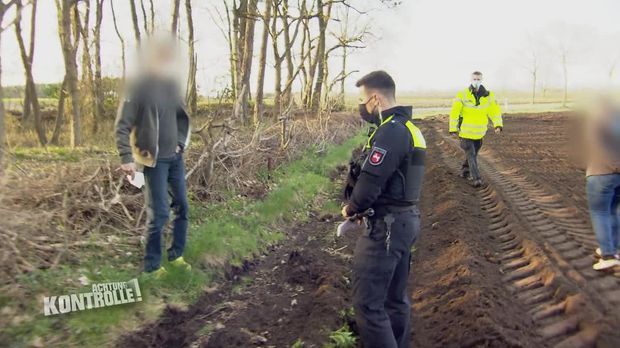 Achtung Kontrolle - Achtung Kontrolle! - Thema U.a: Abgesägte Bäume Und Zerstörte Grundstücke- Polizei Bremervörde