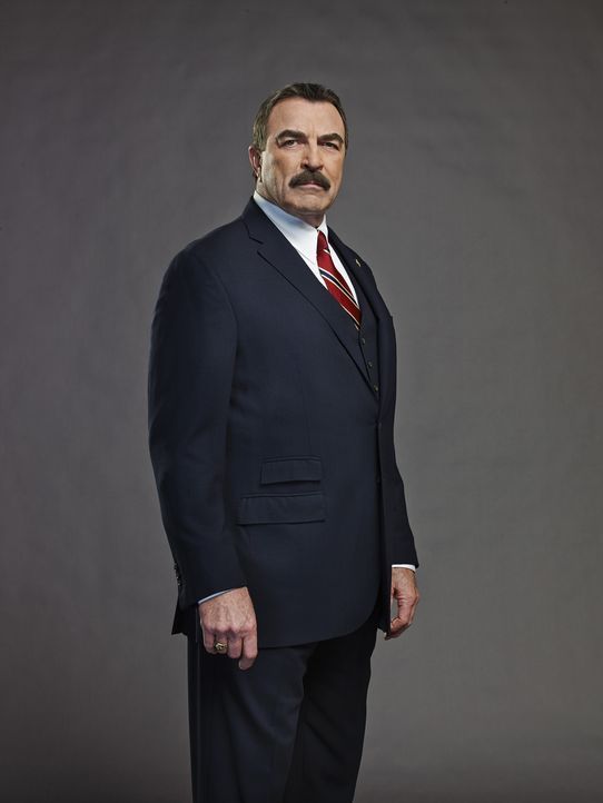 (4. Staffel) - Schon sein Vater Henry hatte den Job als New Yorker Polizei Chef ehe er in Ruhestand ging. Für Frank (Tom Selleck) ist es eine Ehre,... - Bildquelle: 2013 CBS Broadcasting Inc. All Rights Reserved.