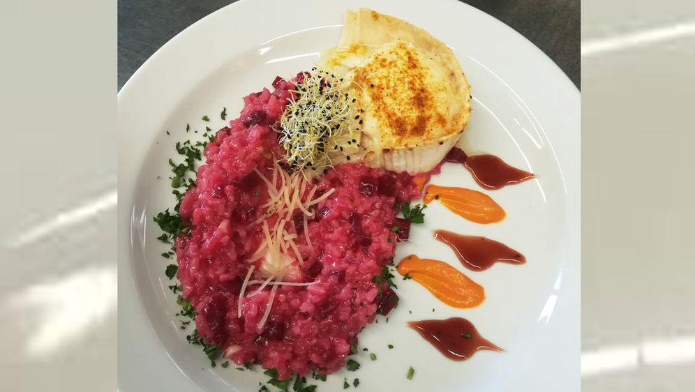 Rezept: Gegrillter Ziegenkäse mit Rote-Bete-Risotto