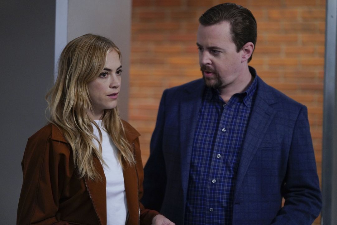 Ellie Bishop (Emily Wickersham, l.); Timothy McGee (Sean Murray, r.) - Bildquelle: Cliff Lipson © 2019 CBS Broadcasting, Inc. All Rights Reserved / Cliff Lipson