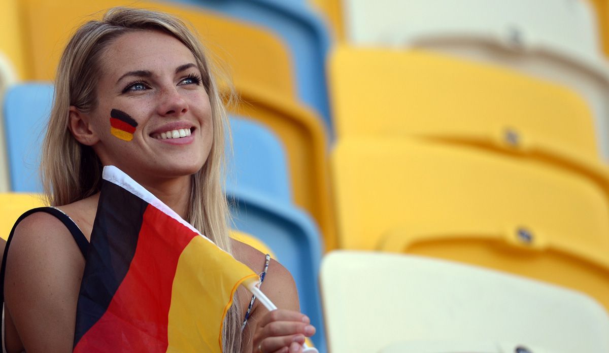 Fußball-Fans-Deutschland-4 - Bildquelle: dpa