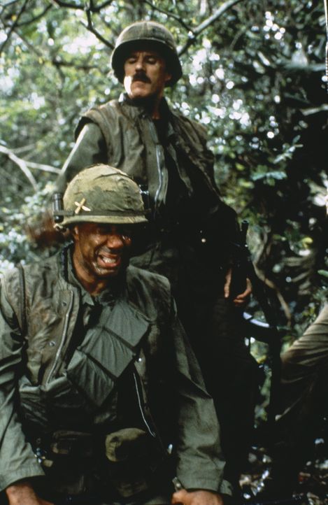 Eine kleine Gruppe Marines soll unter dem Befehl von Jeff Knight ein vietnamesisches Dorf schützen, dessen Bewohner nicht zum Vietcong übergelaufen... - Bildquelle: Cannon Film Distributors