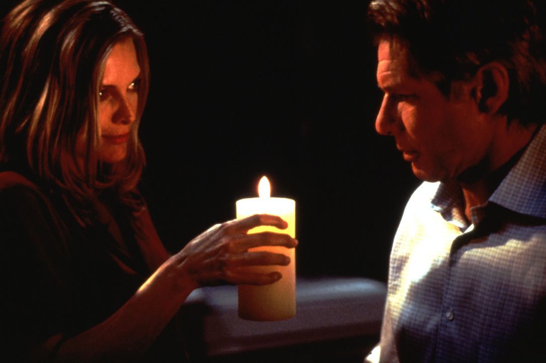 Die Ehe von Norman (Harrison Ford, r.) und Claire (Michelle Pfeiffer, l.) verläuft glücklich - allerdings kämpft Claire seelisch noch mit den Fol... - Bildquelle: 20th Century Fox
