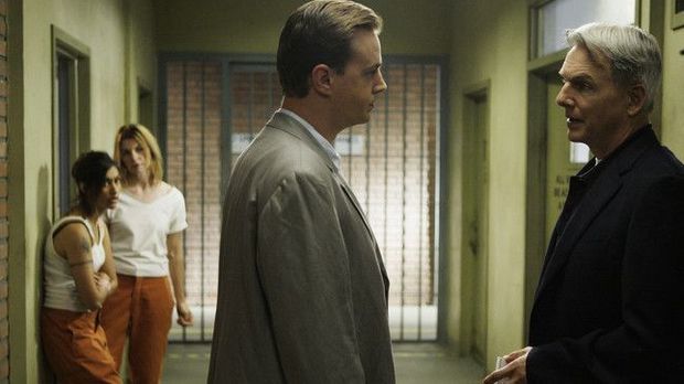 Navy Cis - Navy Cis - Staffel 6 Episode 12: Hinter Gittern