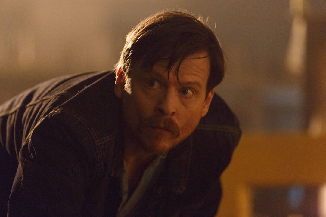 Wie weit würde Malcolm (Kevin Rankin) gehen, um seine Ziele zu erreichen? - Bildquelle: 2016 Warner Brothers