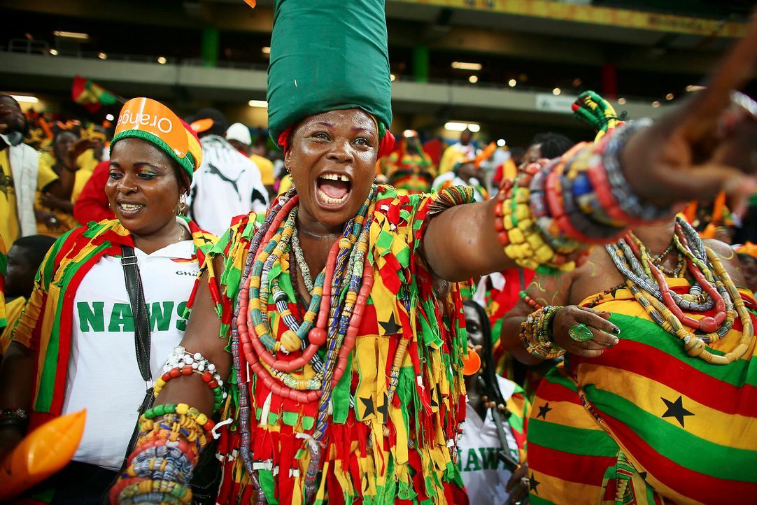 Fussball-Fans-Ghana-130206-dpa - Bildquelle: dpa