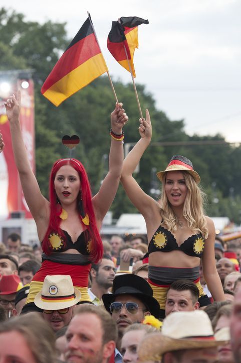 Germany_two_Girls_PA_81285442 - Bildquelle: DPA / Paul Zinken