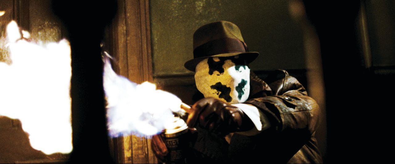 Als sein Superheld-Kollege The Comedian ermordet wird, glaubt Watchmen Rorschach (Jackie Earle Haley) an eine Verschwörung. Schon bald kommt er eine... - Bildquelle: © Paramount Pictures