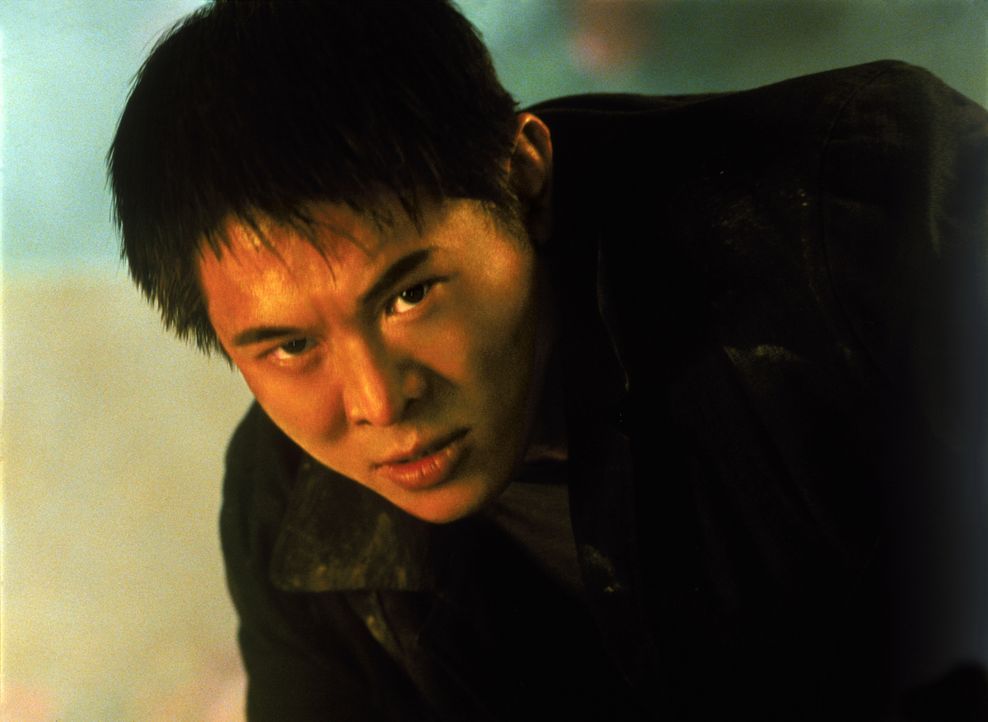 Gerät ins Fadenkreuz eiskalter Killer: Han (Jet Li) ... - Bildquelle: Warner Bros. Pictures