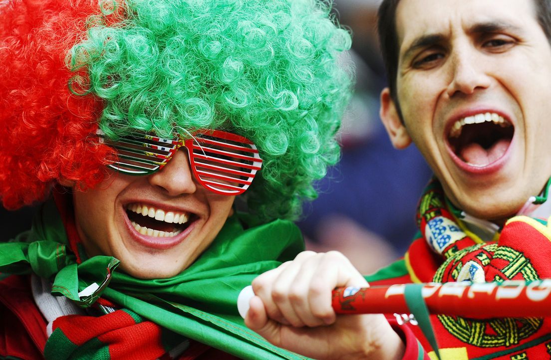Fussball-Fans-Portugal-100621-AFP - Bildquelle: AFP