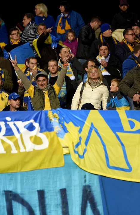 Ukraine_Fans-02-160429-AFP - Bildquelle: AFP
