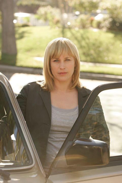Durch ihre Träume bekommt Allison (Patricia Arquette) mit, dass Doktor Walker, der Schlächter aus Wichita, wieder auf der Suche nach einer Person, i... - Bildquelle: Paramount Network Television