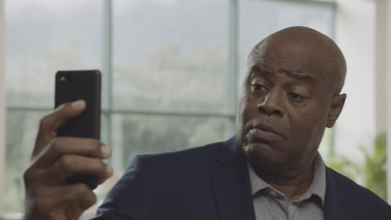 Lou Grover (Chi McBride) - Bildquelle: 2019 CBS Broadcasting, Inc. All Rights Reserved