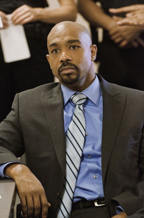 Bittet Sam und sein Team um Hilfe: Det. Sanderson (Michael Beach) ... - Bildquelle: ABC Studios