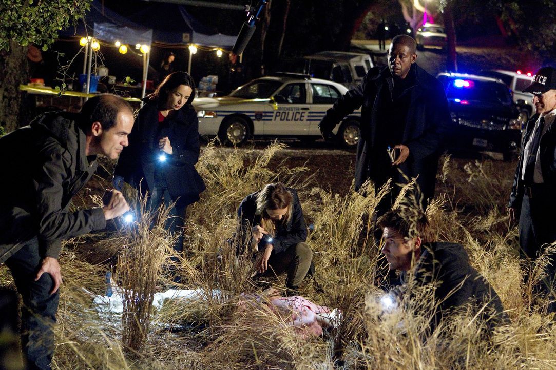 Als in Manchester, New Hampshire, zwei Frauen getötet, aber ordentlich hergerichtet, gefunden wurden, beginnt das Team mit den Ermittlungen: John (M... - Bildquelle: ABC Studios