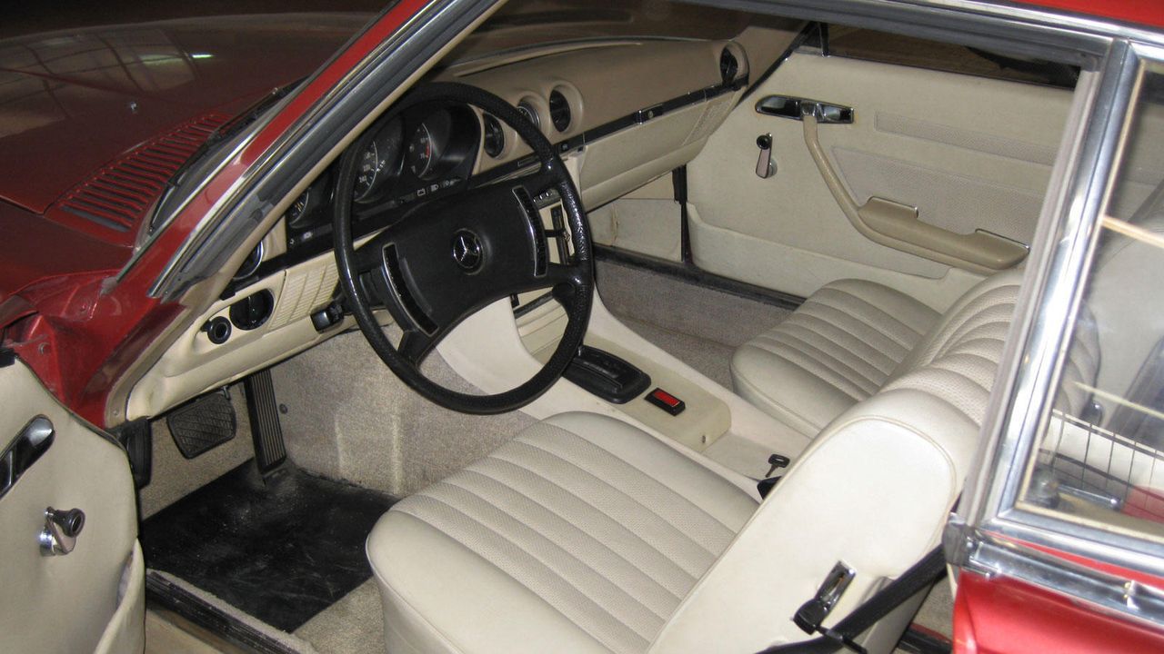 1973-er Mercedes 350 SL, 3,5 Liter V8 mit 200 PS - Bildquelle: kabel eins