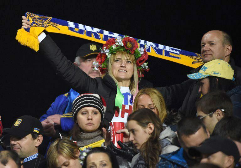Ukraine_Fans-03-160429-AFP - Bildquelle: AFP