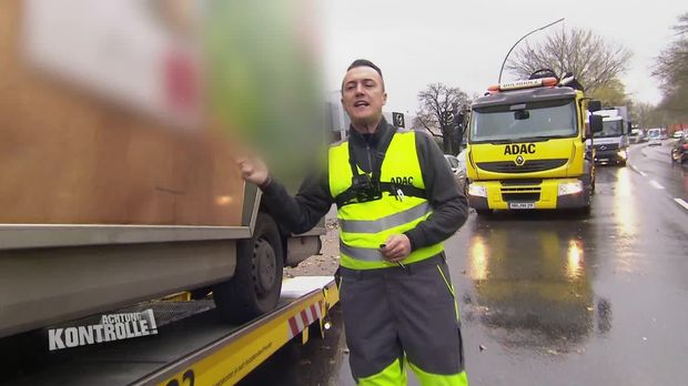 Achtung Kontrolle - Achtung Kontrolle! - Thema U.a.: Abschleppdienst Buchholz Muss Umdisponieren - Sprinter Mit Angezogener Handbremse