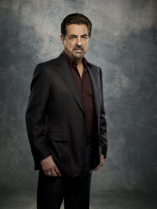 (7. Staffel) - Gibt alles, um jeden Serientäter zur Strecke zu bringen: Special Agent David Rossi (Joe Mantegna) ... - Bildquelle: © ABC Studios