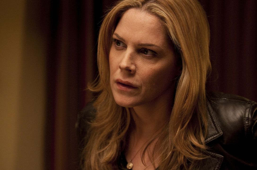 Mary Shannon (Mary McCormack) - Bildquelle: Colleen Hayes USA Network / Colleen Hayes