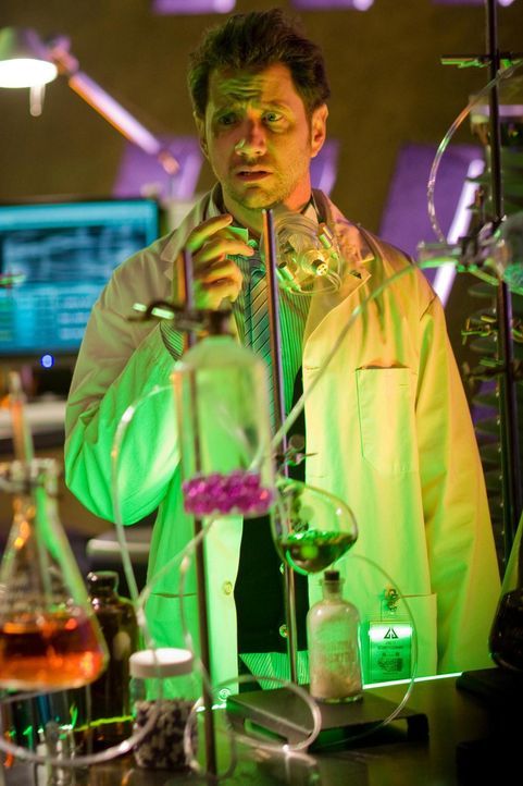Hat eine neue Erfindung: Dr. Ramsey (Jaime Kennedy) ... - Bildquelle: Universal Television