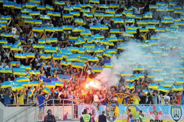 Ukraine_Fans-01-160429-AFP - Bildquelle: AFP