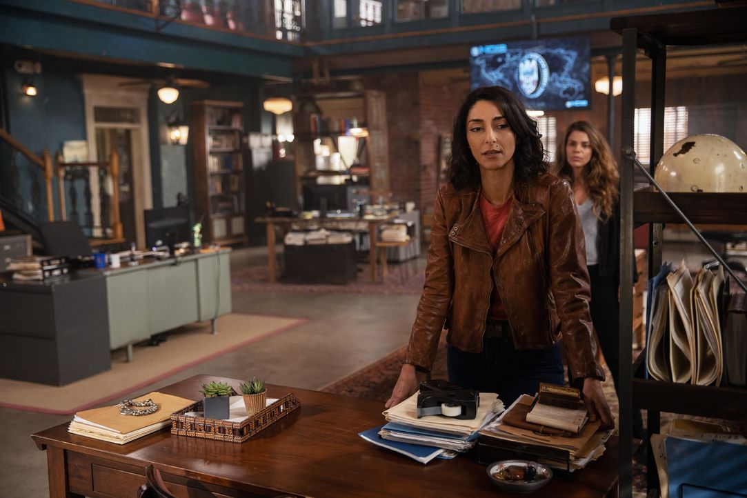 Special Agent Hannah Khoury (Necar Zadegan, v.) - Bildquelle: Sam Lothridge 2019 CBS Broadcasting Inc. All Rights Reserved. / Sam Lothridge
