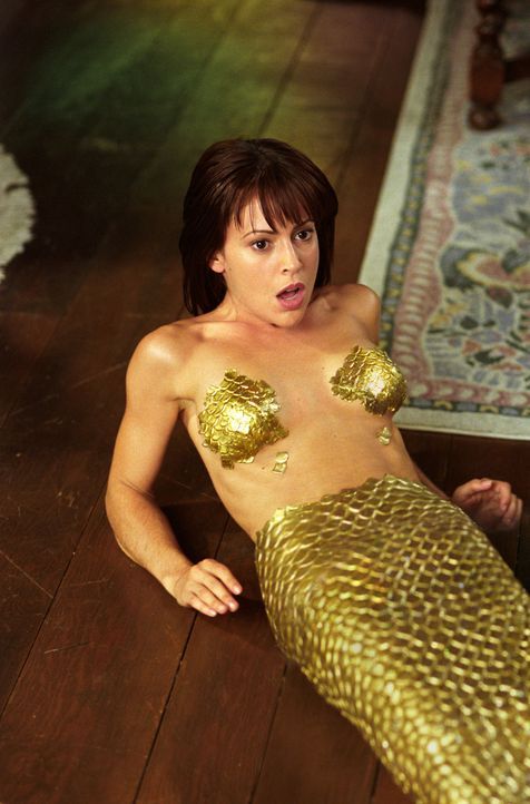 Phoebe (Alyssa Milano) ist dem Ruf des Meeres gefolgt und hat beschlossen, künftig ein Leben als Meerjungfrau zu führen ... - Bildquelle: Paramount International Television