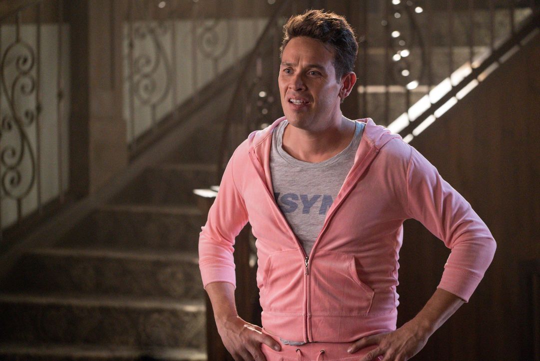 Während Dan (Kevin Alejandro) versucht, Informationen über Lucifer zu sammeln, fasst Maze einen Plan, mit dem sie ihren König endlich zur Rückkehr i... - Bildquelle: 2016 Warner Brothers