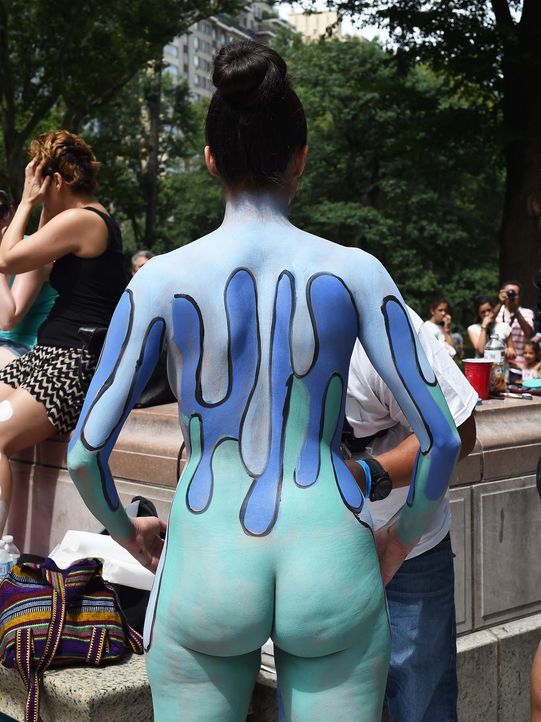 Body-Painting-14-07-26-7-AFP - Bildquelle: AFP
