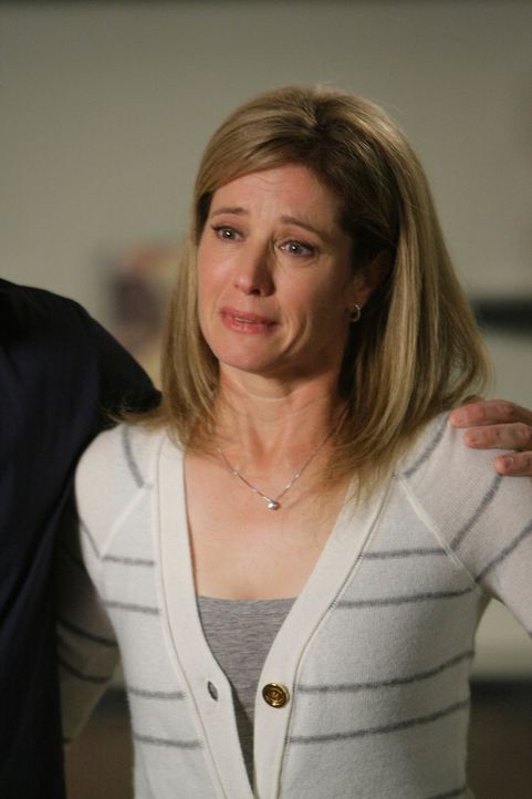 Ihre Tochter Nicole ist entführt worden und Laura Swenson (Nancy Travis) ahnt nicht, dass sie den Entführer besser kennt, als sie glaubt ... - Bildquelle: Paramount Network Television