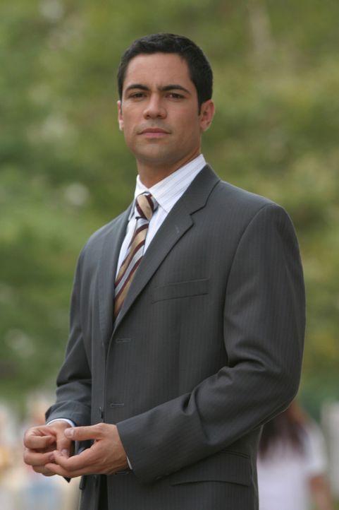 Der aus Puerto Rico stammende Scott (Danny Pino) kann seine Herkunft nicht verbergen, denn sein Temperament geht oft mit ihm durch ... - Bildquelle: Warner Bros. Television