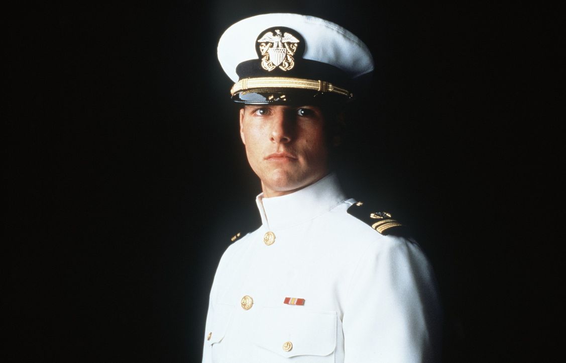 Obwohl Lt. Daniel Kaffee (Tom Cruise) ein brillanter Jurist ist, geht er gerne den Weg des geringsten Widerstandes. Deshalb wird er beauftragt, zwei... - Bildquelle: Columbia Pictures