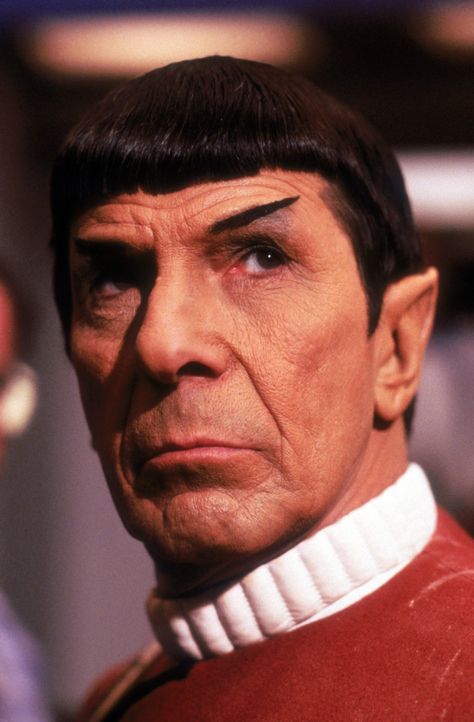 Steht vor einer großen Herausforderung: Capt. Spock (Leonard Nimoy) - Bildquelle: 2003 By Paramount Pictures All Rights Reserved