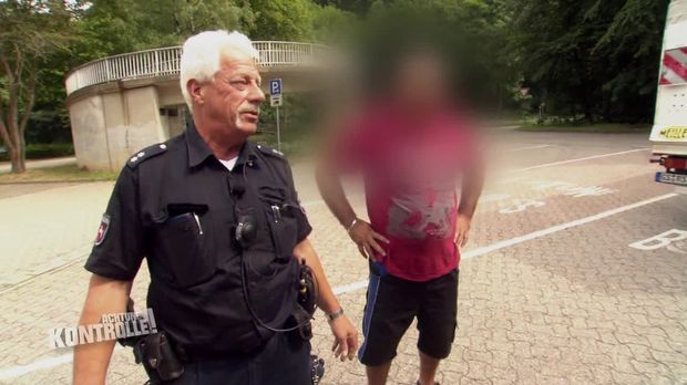 Achtung Kontrolle - Achtung Kontrolle! - Thema U.a.: Große Mägel Und Uneinsichtiger Fahrer - Polizei Goslar