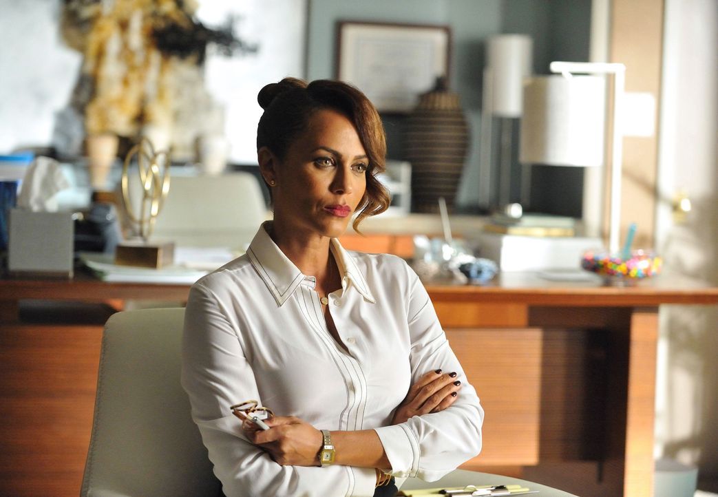 Als Kat (Nicole Ari Parker) erfährt, dass ihre Patientin Villa von Rosewood träumt, beendet sie die Beziehung mit ihm, obwohl es ihr beinahe das Her... - Bildquelle: 2015-2016 Fox and its related entities.  All rights reserved.