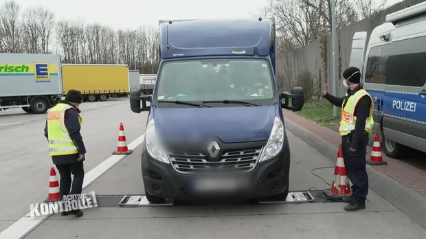 Achtung Kontrolle - Achtung Kontrolle! - Thema U.a.: überladener Kleintransporter Aus Polen - Polizei Mainz