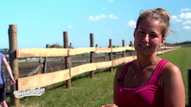 Trecker Babes 2020 > Video > Margot > Kabel Eins