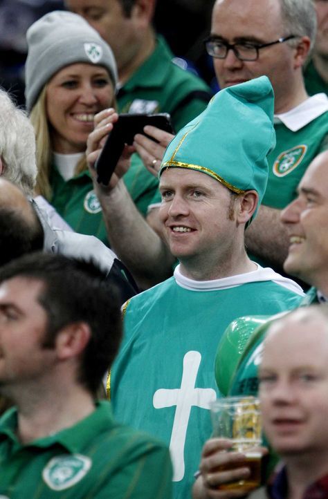 Fußball-Fan-Irland-120614-2-AFP - Bildquelle: AFP