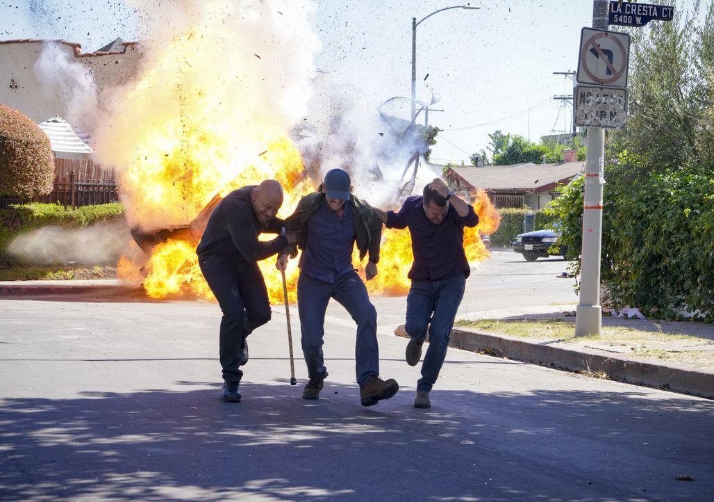(v.l.n.r.) Sam Hanna (LL Cool J); Tom Olsen (David Paul Olsen); G. Callen (Chris O'Donnell) - Bildquelle: Bill Inoshita 2019 CBS Broadcasting, Inc. All Rights Reserved. / Bill Inoshita