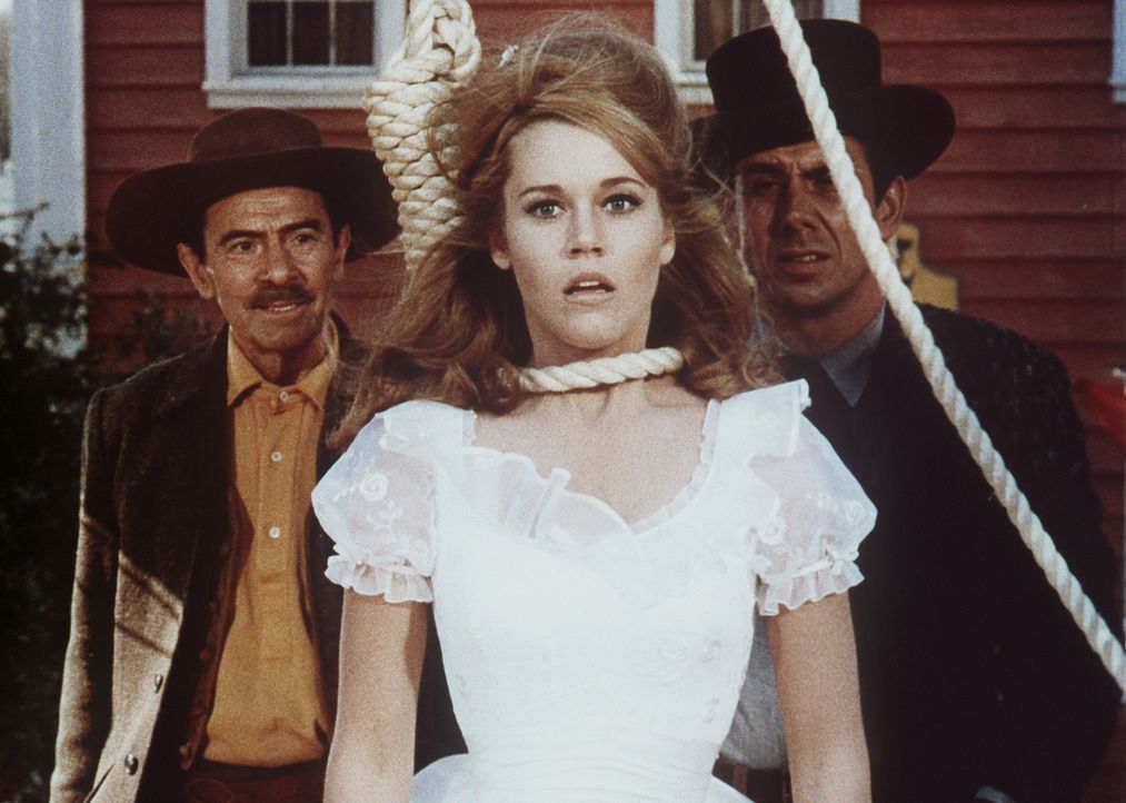 Ihr letztes Stündlein hat geschlagen: Cat Ballou (Jane Fonda, M.) soll gehängt werden ... - Bildquelle: Columbia Pictures