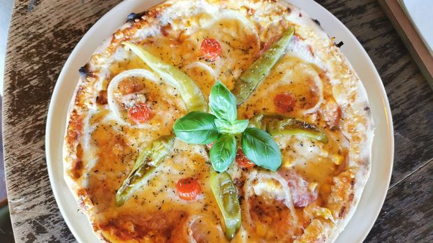 Pizza Speziale - Rezept aus Mein Lokal, Dein Lokal