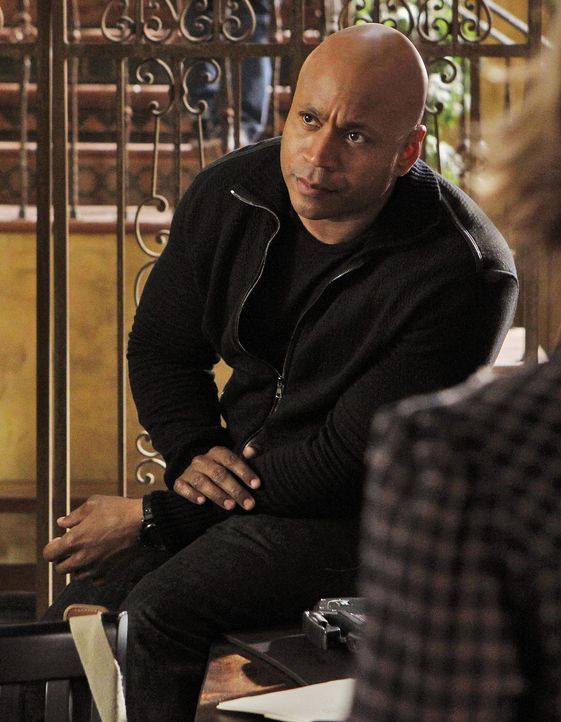 Ermittelt undercover in einem neuen Fall: Sam (LL Cool J) ... - Bildquelle: CBS Studios Inc. All Rights Reserved.