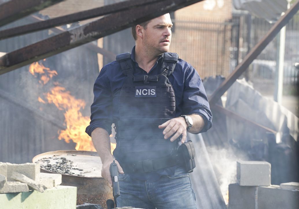 Setzt immer wieder sein eigenes Leben aufs Spiel: Callen (Chris O'Donnell) ... - Bildquelle: Monty Brinton 2016 CBS Broadcasting, Inc. All Rights Reserved. / Monty Brinton