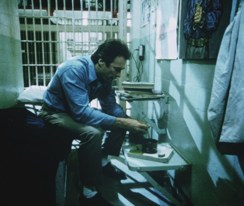 Das Leben in Alcatraz ist hart, denn der unmenschliche und schikanöse Direktor führt ein strenges Regiment. In den beiden Brüdern Anglin und seinem... - Bildquelle: Paramount Pictures