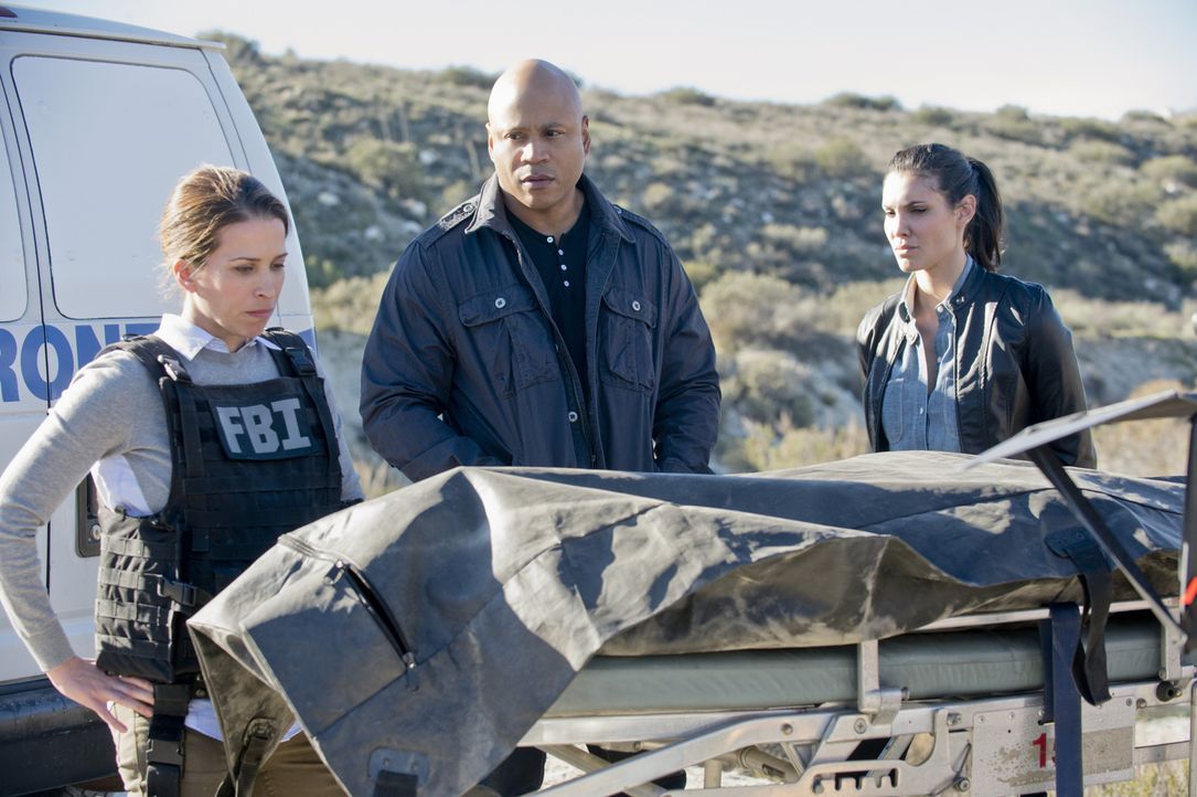 Drei FBI-Agenten sind nach der erfolgreichen Durchführung einer Undercover-Mission ums Leben gekommen. FBI Agent Allison Conway (Christina Cox, l.),... - Bildquelle: CBS Studios Inc. All Rights Reserved.