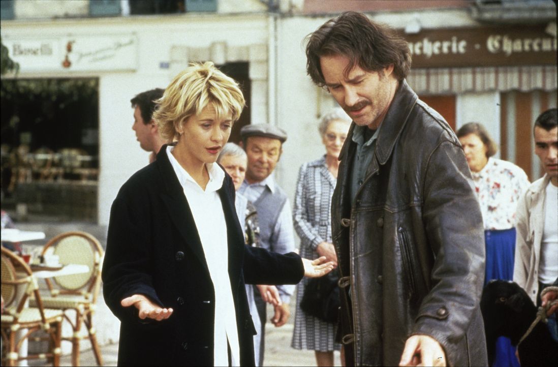 Luc (Kevin Kline, r.) versucht, Kate (Meg Ryan, l.) über die Untreue ihres Verlobten hinweg zu trösten ... - Bildquelle: 1995 ORION PICTURES CORPORATION. All Rights Reserved